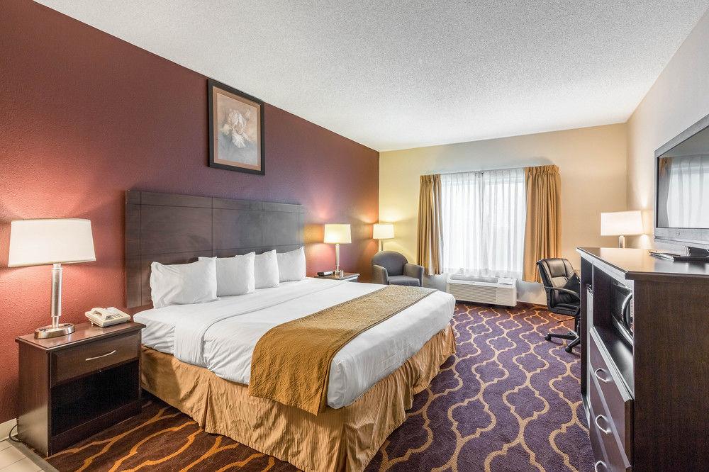Quality Inn Карни Экстерьер фото