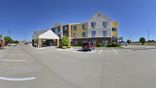 Quality Inn Карни Экстерьер фото