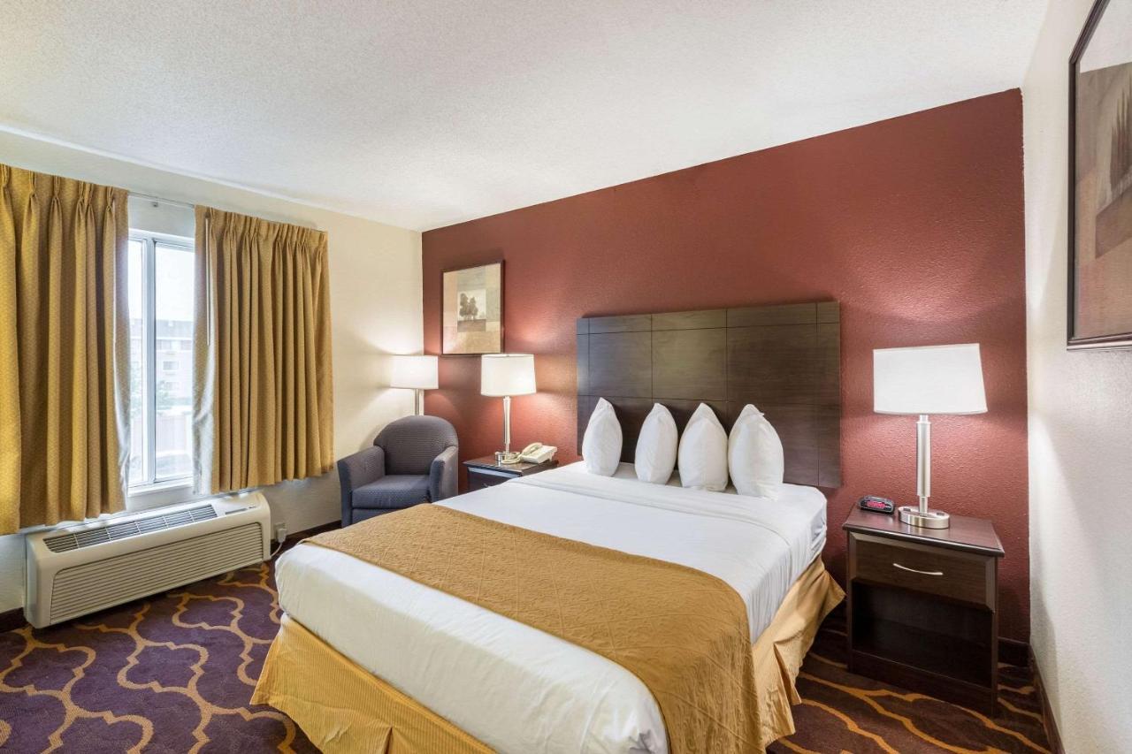 Quality Inn Карни Экстерьер фото